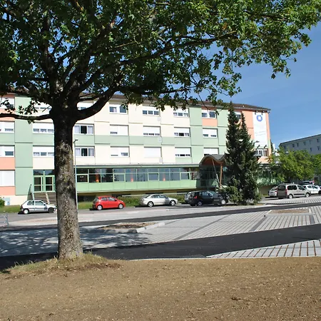 Ethic Etapes Dijon Accueil 24H24 Et Parking Gratuit-3